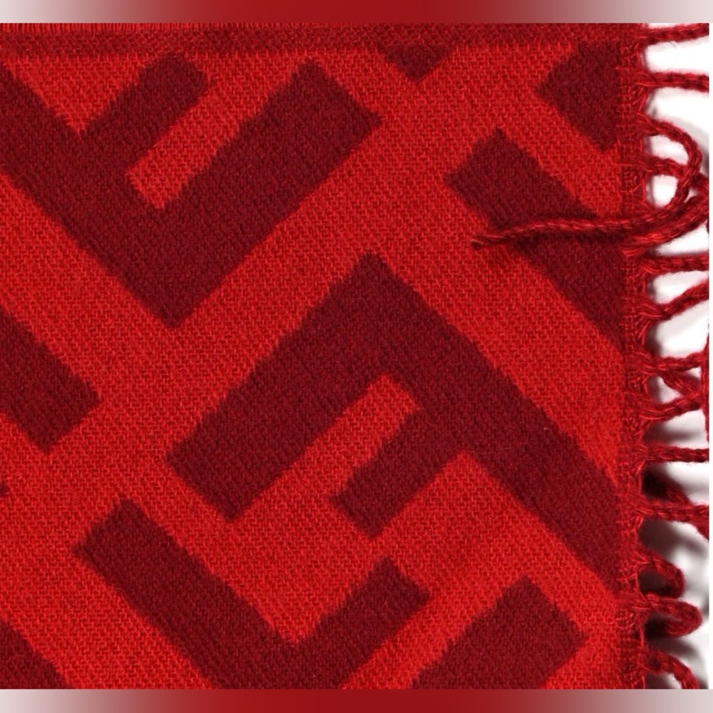 Authentic FENDI Monogram Fringed-Edge Scarf - Picture 9 of 17